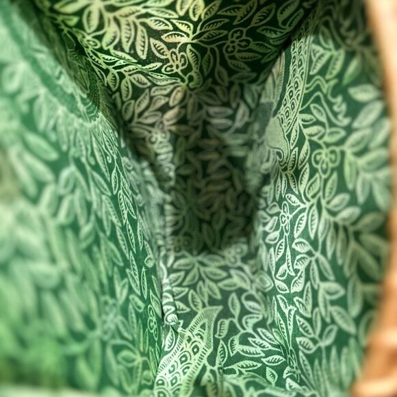 Wicker Circular Crossbody Purse - Picture 5 of 6